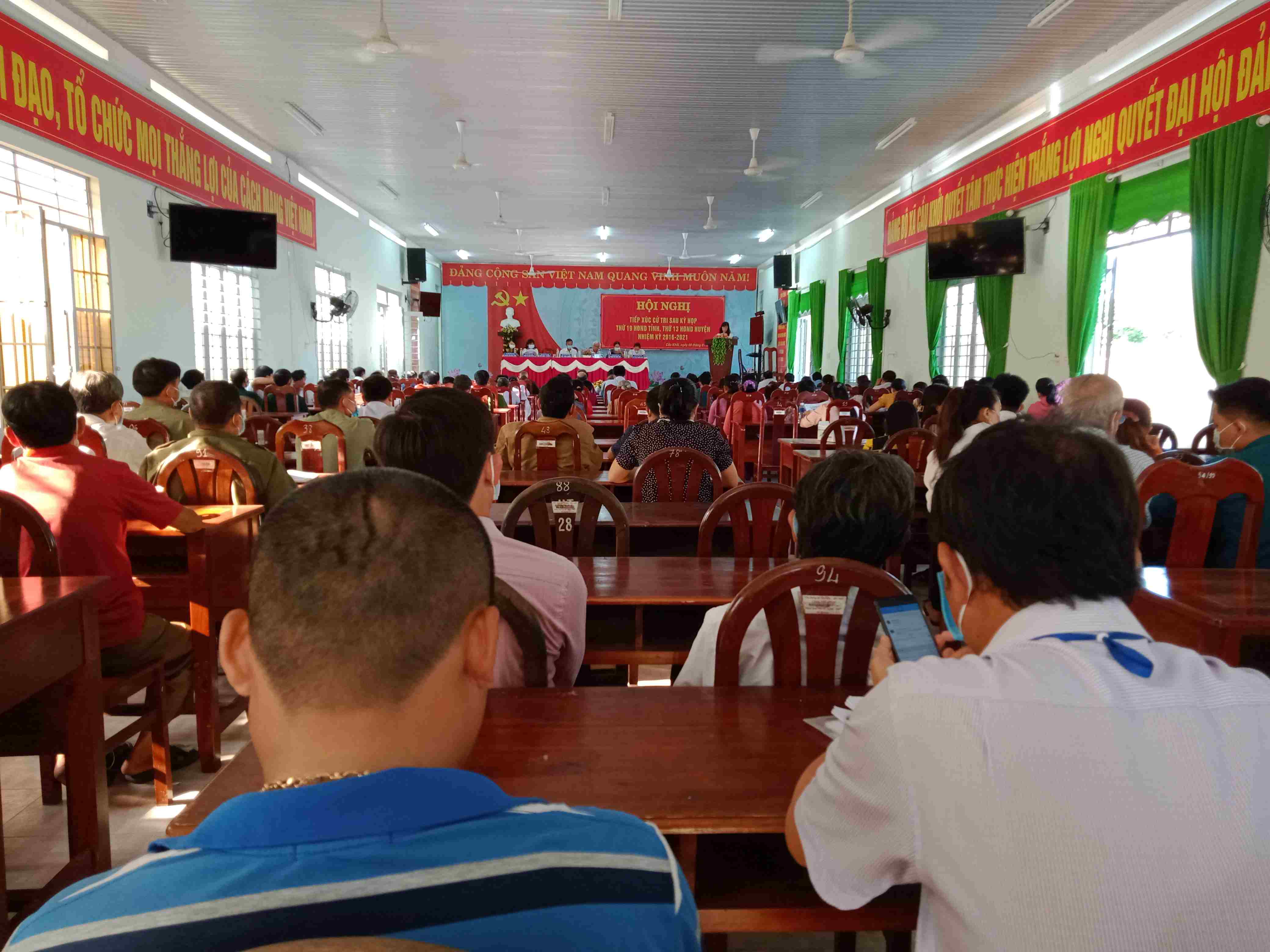 Đại biểu HĐND 2 cấp tiếp xúc cử tri xã Cầu Khởi và Truông Mít huyện Dương Minh Châu